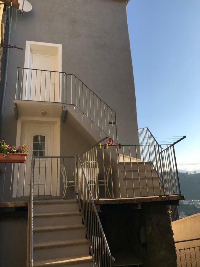 Maison Entiere Tout Equipe 4 Chambre Possibilite De 10 Couchage Venaco Centre Corse Bagian luar foto