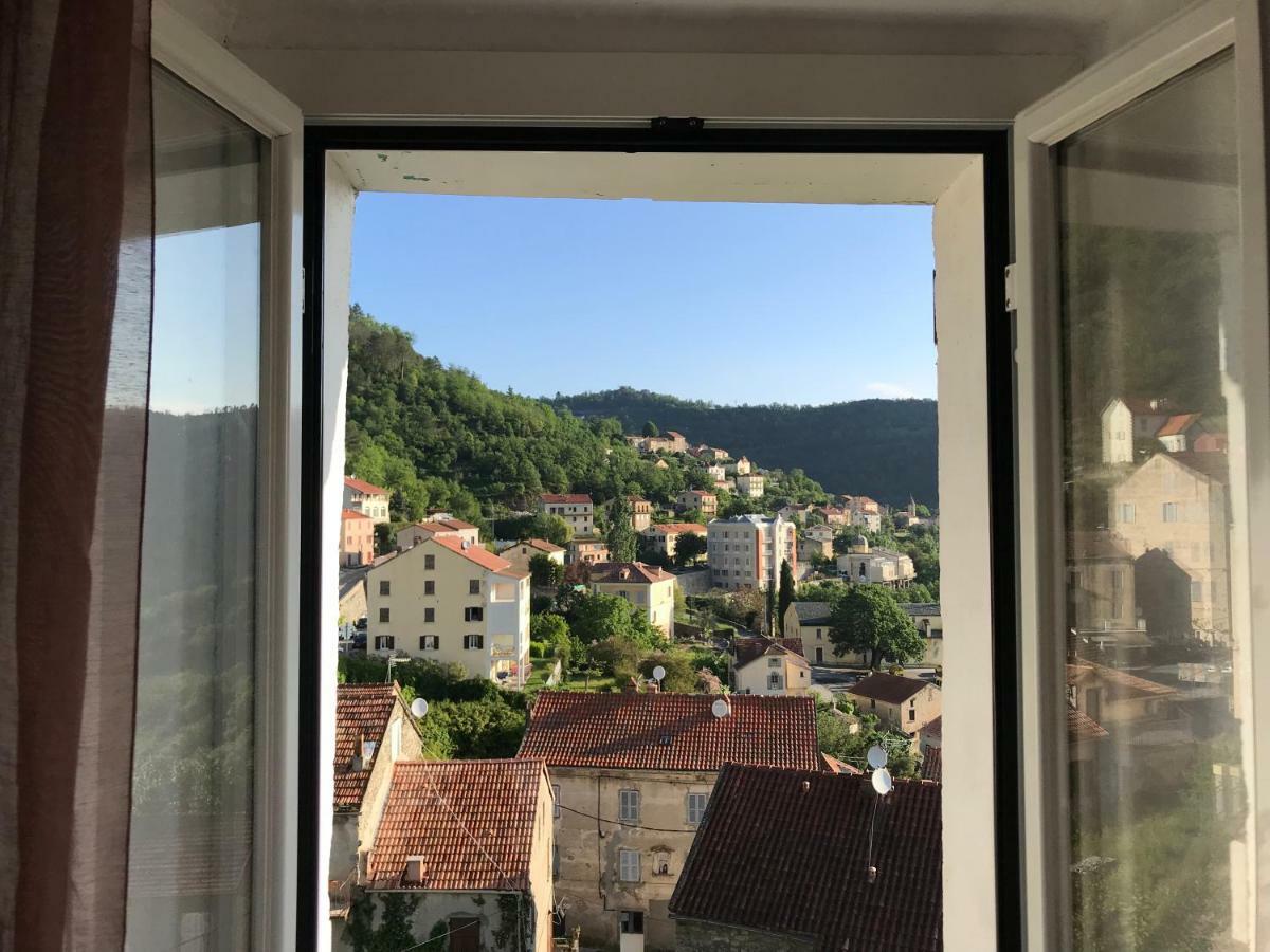 Maison Entiere Tout Equipe 4 Chambre Possibilite De 10 Couchage Venaco Centre Corse Bagian luar foto